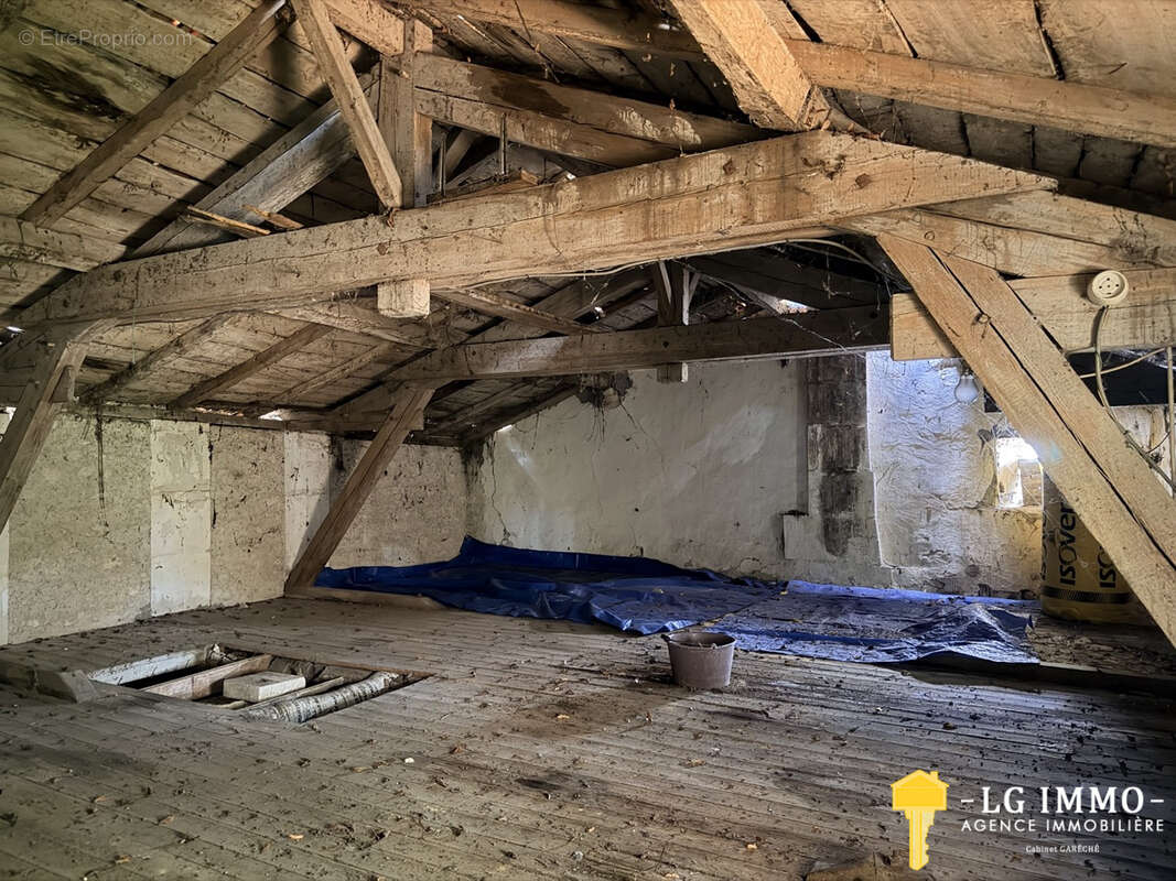 Maison Charentaise à rénover entièrement - photo 15