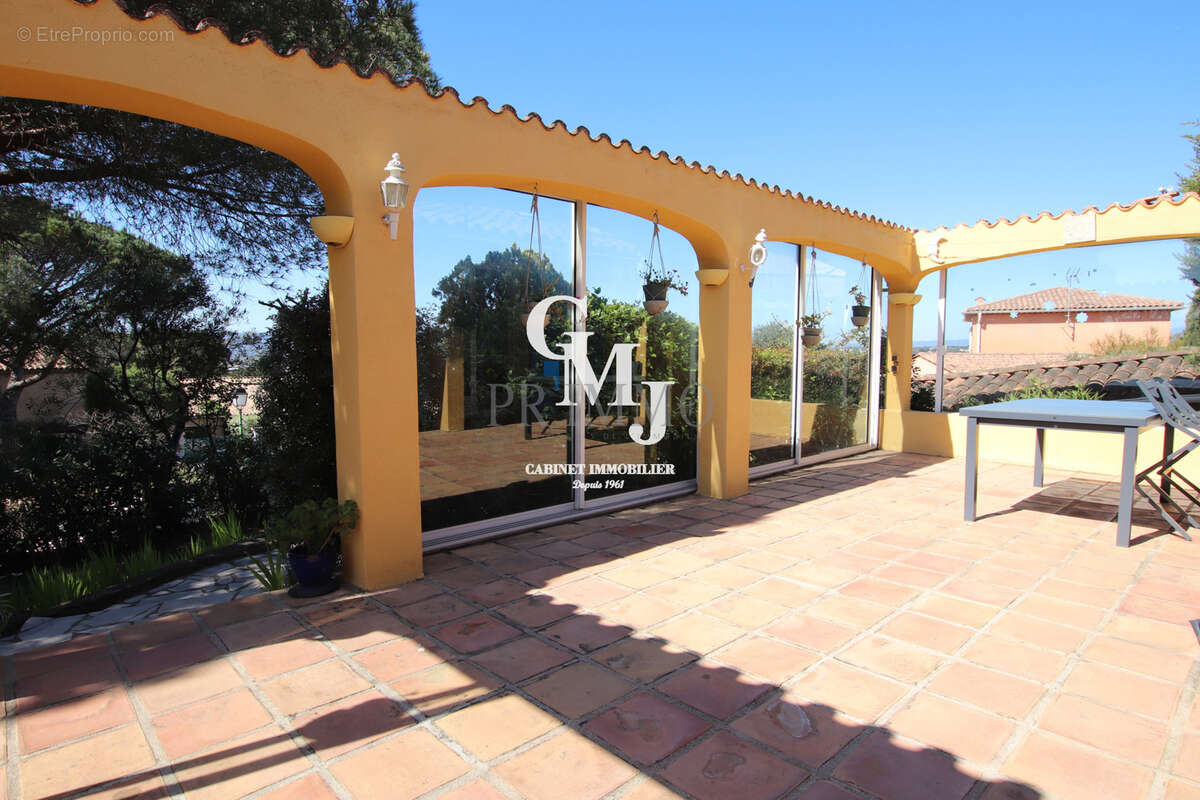 Maison à FREJUS