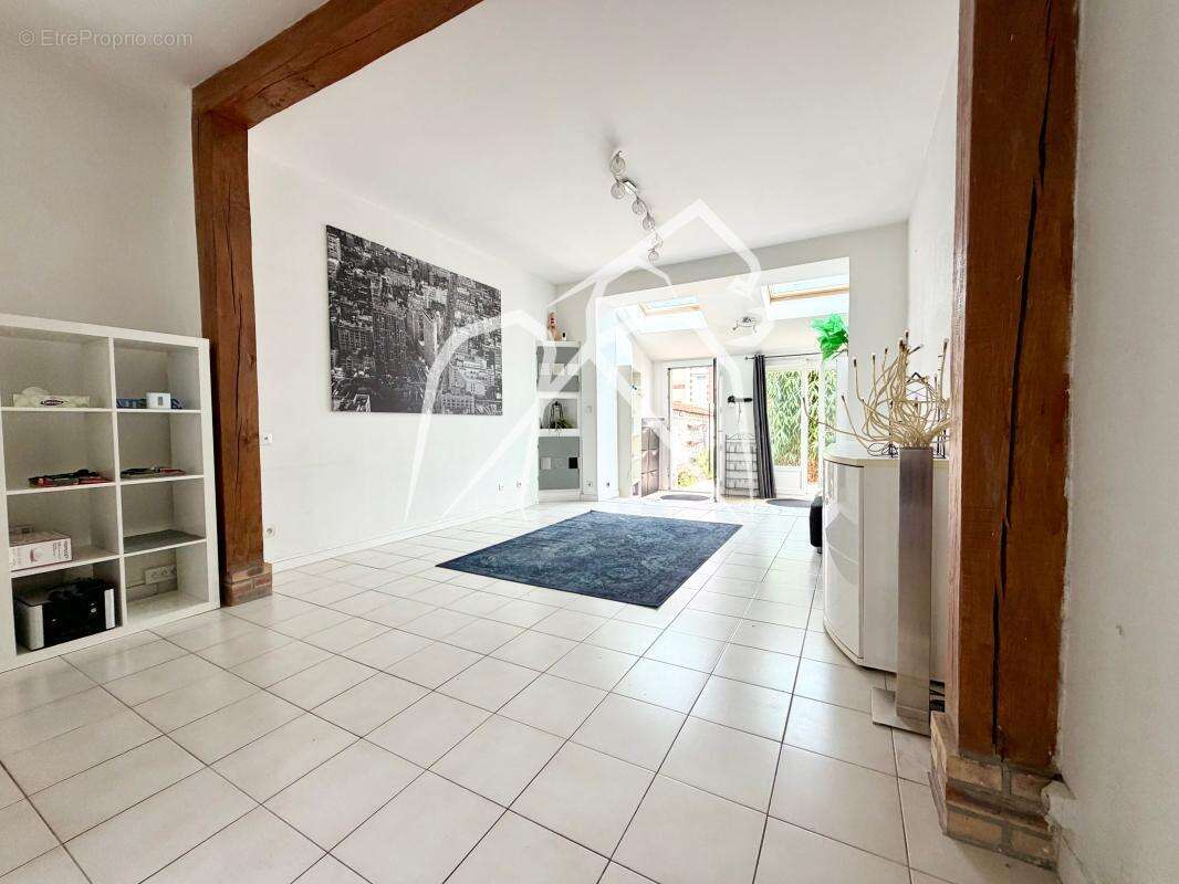 Maison de ville  103m²  jardin  belle opportunite  4 chambres  - photo 3