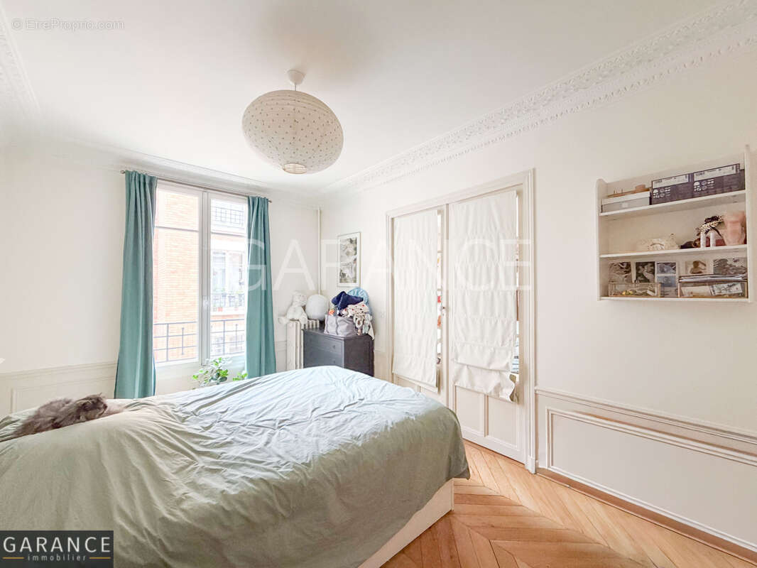 Appartement à PARIS-12E