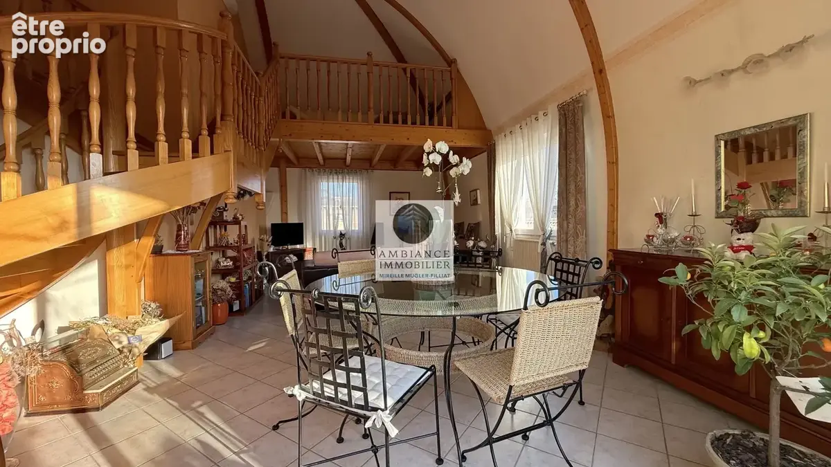 Appartement avec terrasse dans un quartier résidentiel - photo 7