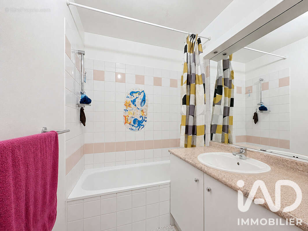 Appartement 60 m² à Villeneuve-Les-Avignon  - photo 5