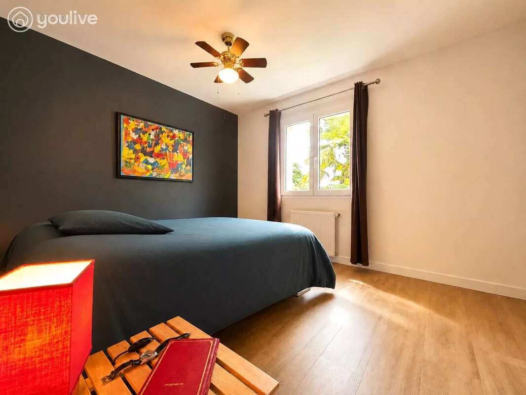Maison à MONTREUIL-JUIGNE