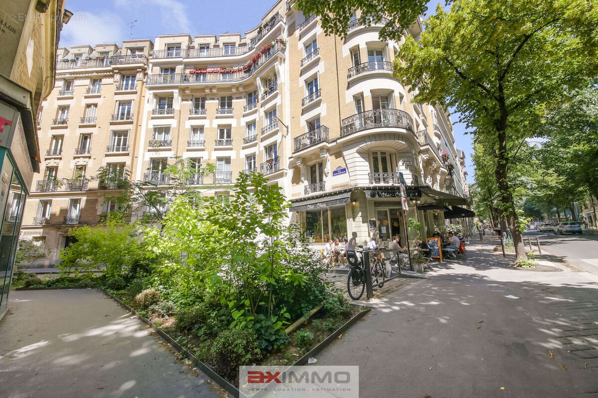 Appartement à PARIS-20E