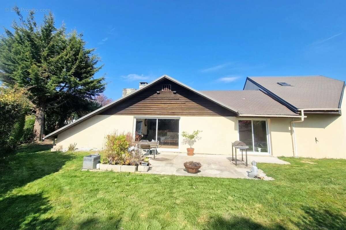 Maison à RAMBOUILLET