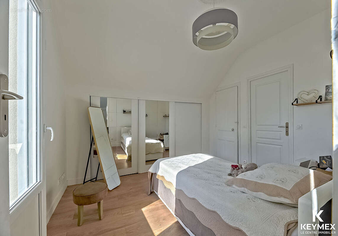 Maison à MONTMORENCY