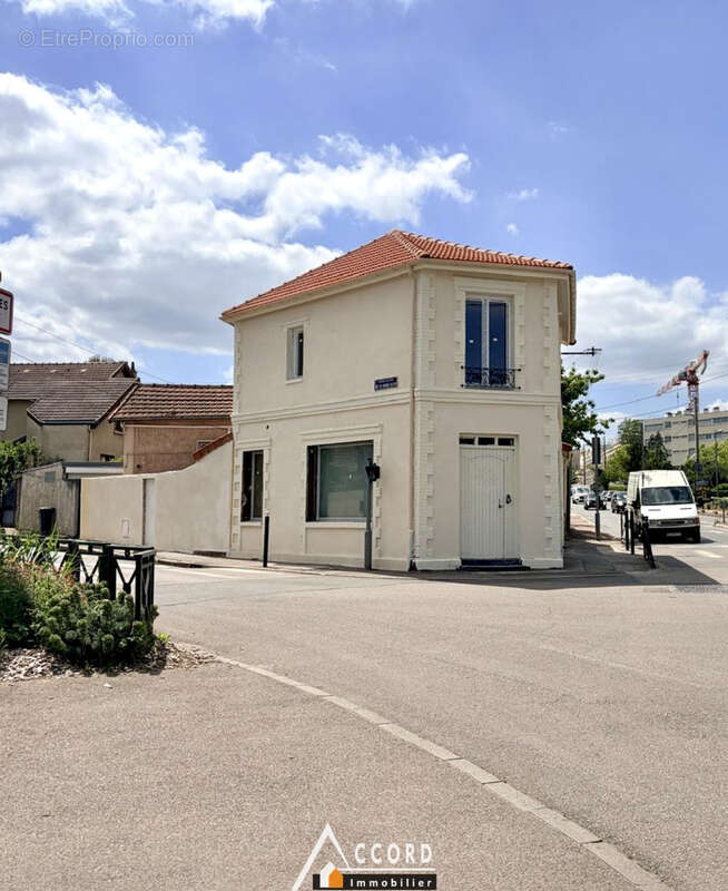 Murs commerciaux - photo 3