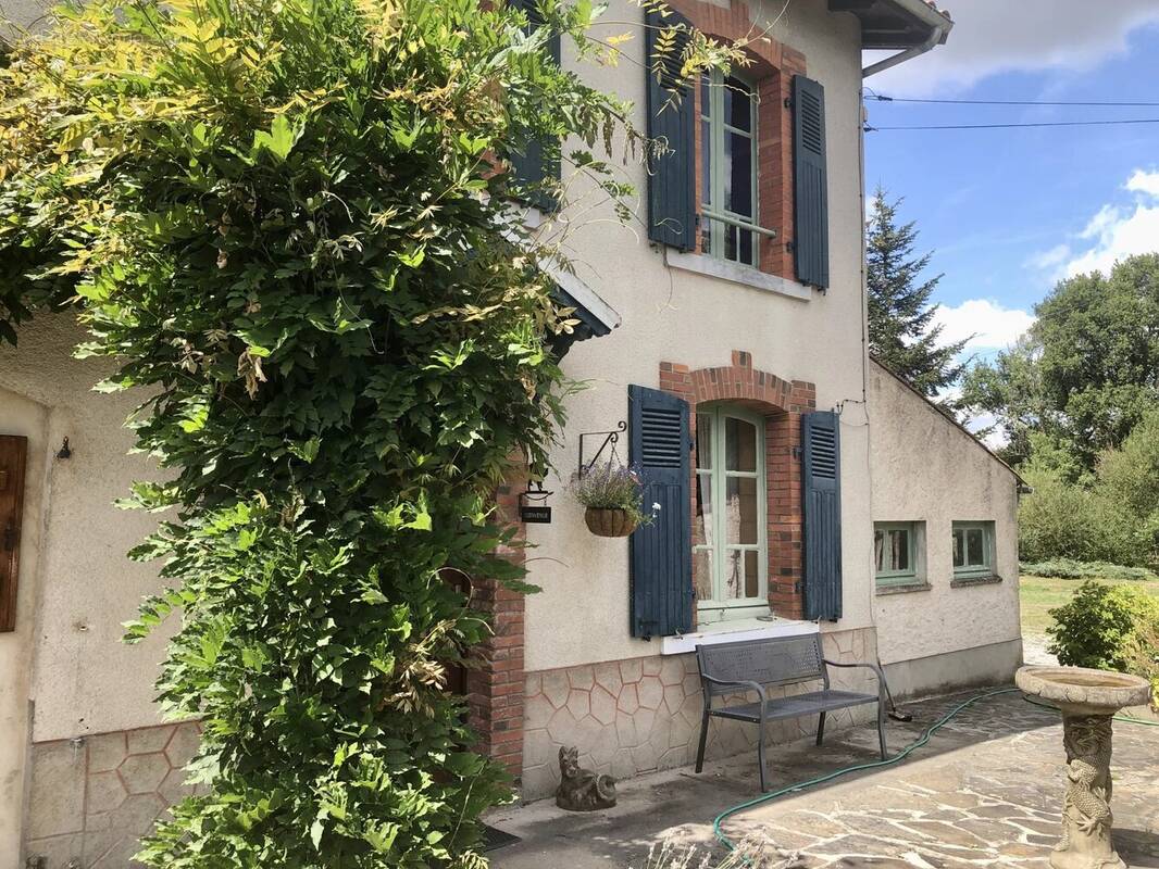 Charmante Maison à Azat le Riz - photo 2