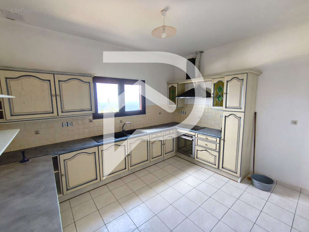 Maison à PETITE-ILE