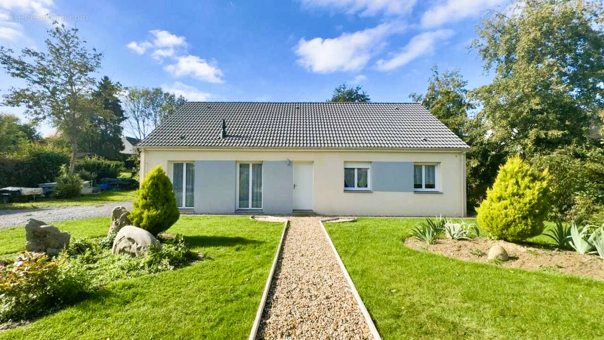 Maison à MOLINCHART