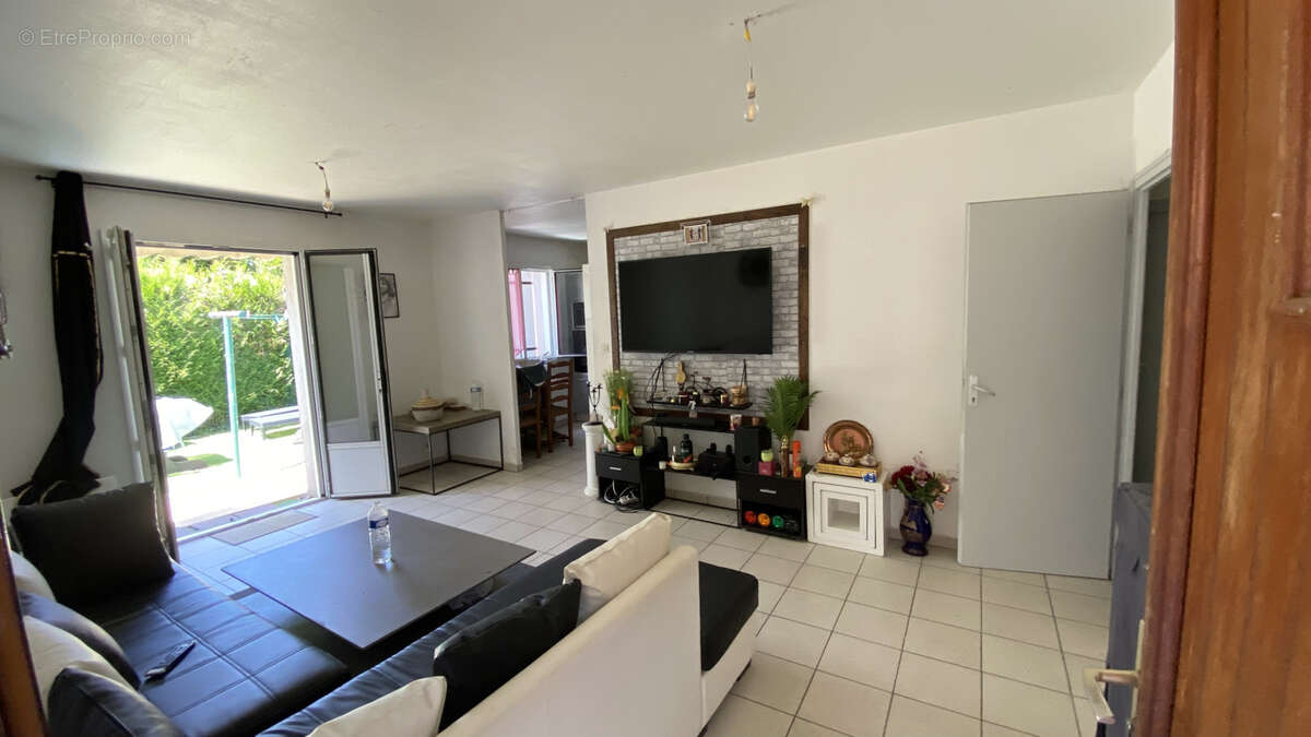 Maison à LES HERBIERS