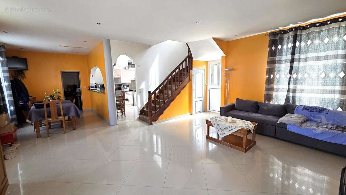 Maison à CLICHY-SOUS-BOIS