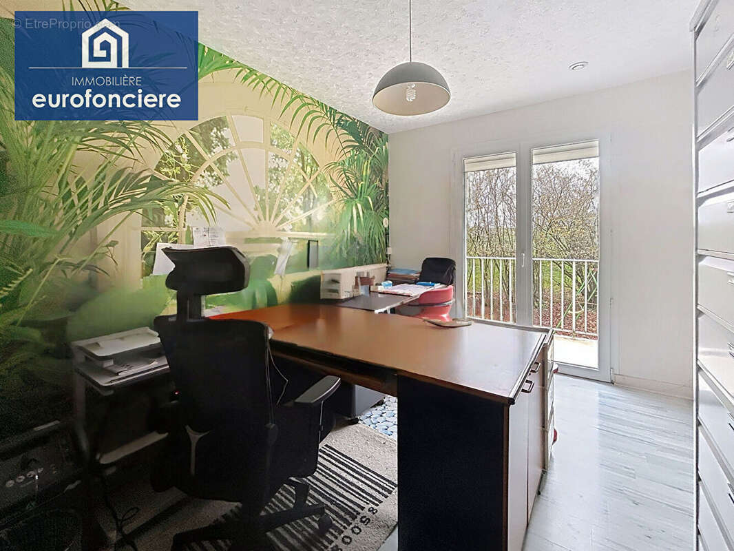 Maison à SAINT-HILAIRE-SOUS-ROMILLY