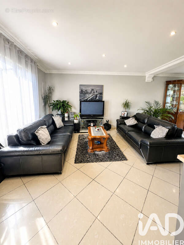 Photo 2 - Maison à BEGLES