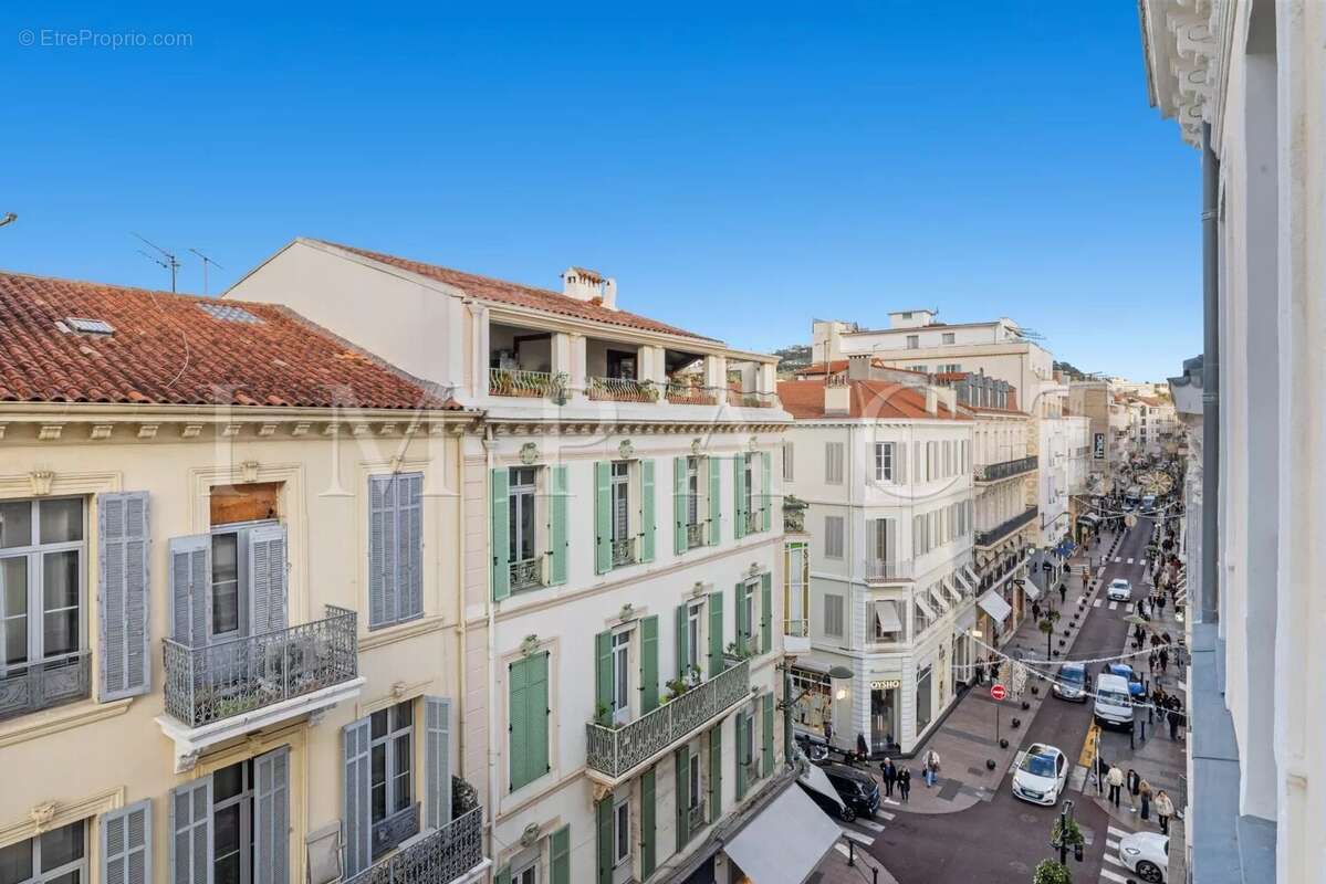 Appartement à CANNES