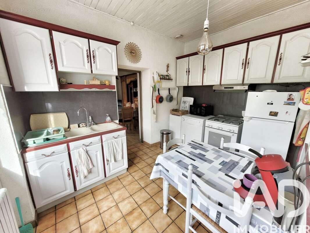 Photo 8 - Appartement à SAINT-MARTIN-DE-VALAMAS