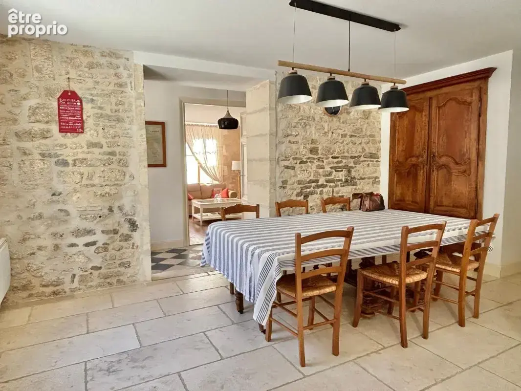Maison de caractère exceptionnelle en plein cœur du centre-ville - photo 3
