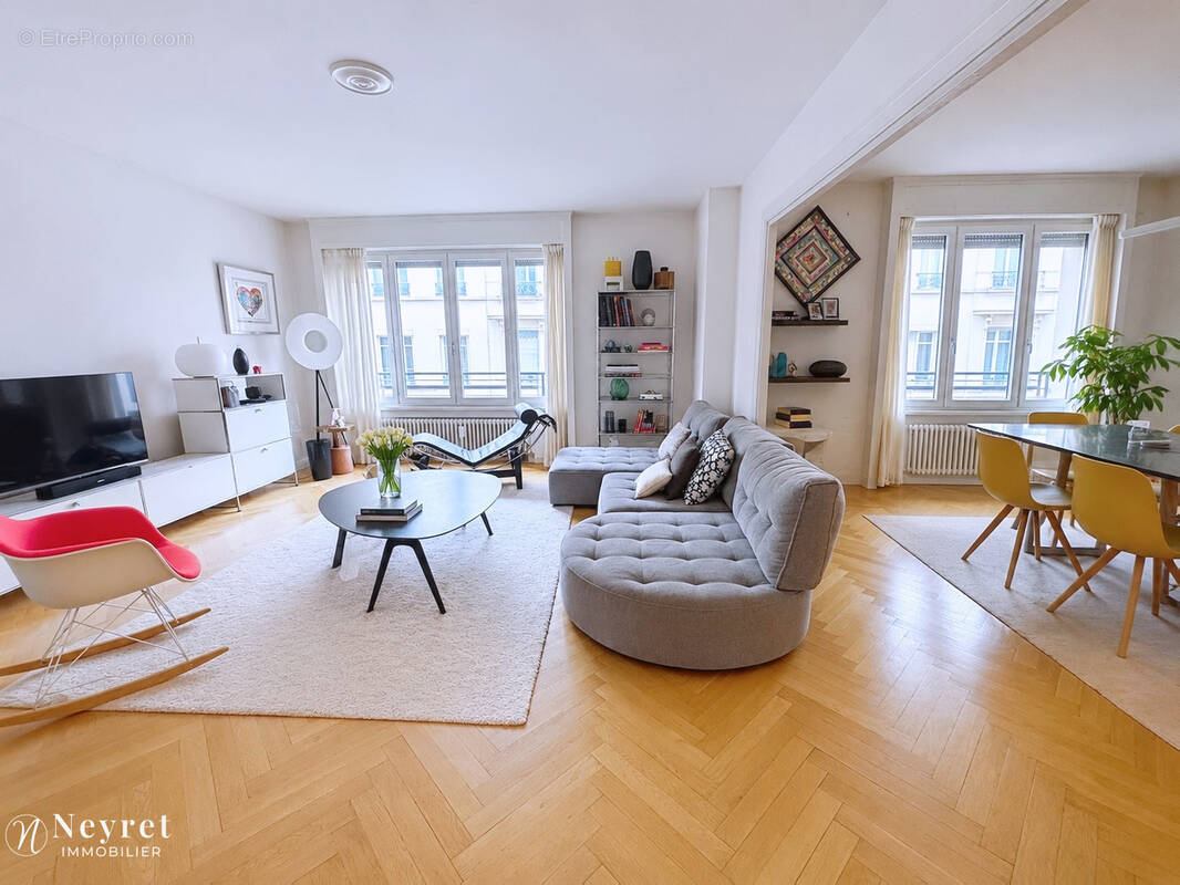Appartement à LYON-6E