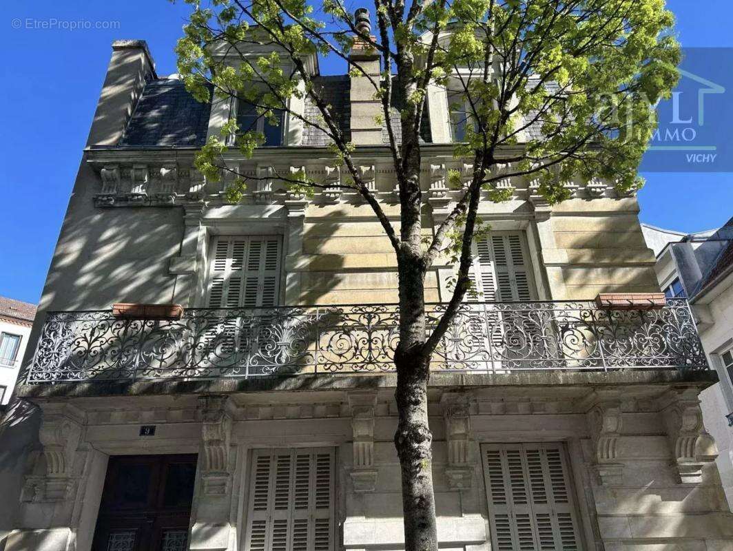 Appartement à VICHY