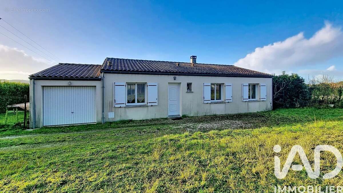 Photo 2 - Maison à SAINT-CIERS-DU-TAILLON