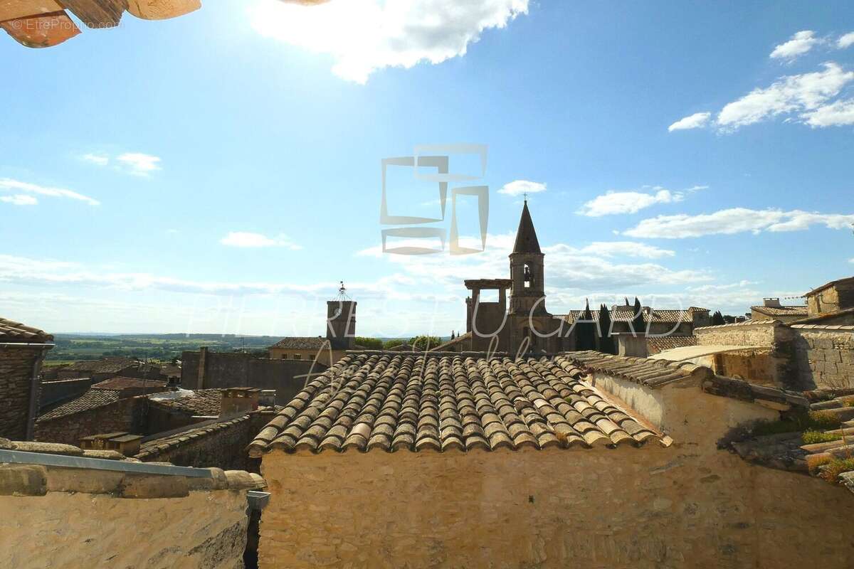 Maison à UZES