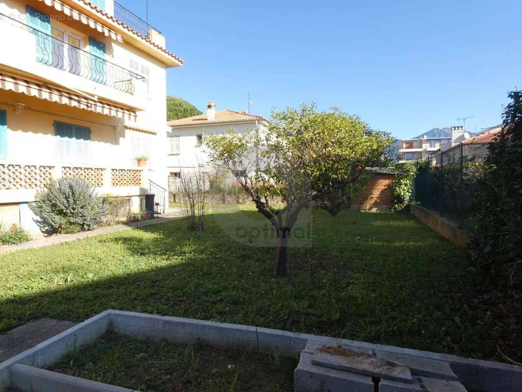 Maison à ROQUEBRUNE-CAP-MARTIN
