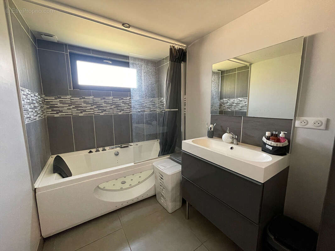 Maison à VILLIERS-LE-MORHIER