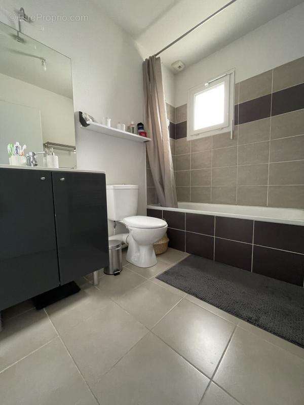 Appartement à LE HAILLAN