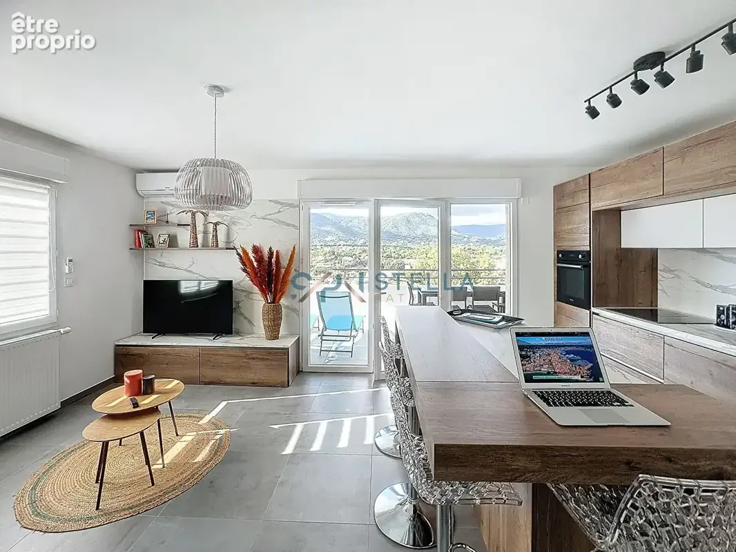 Grand T2 ultra récent avec garage et vue dégagée ! - photo 13