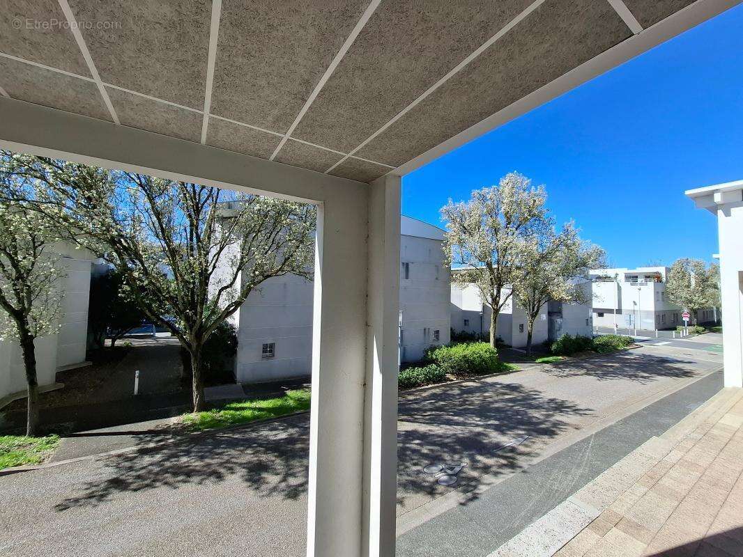 Appartement À Vendre proche univeristés - photo 15