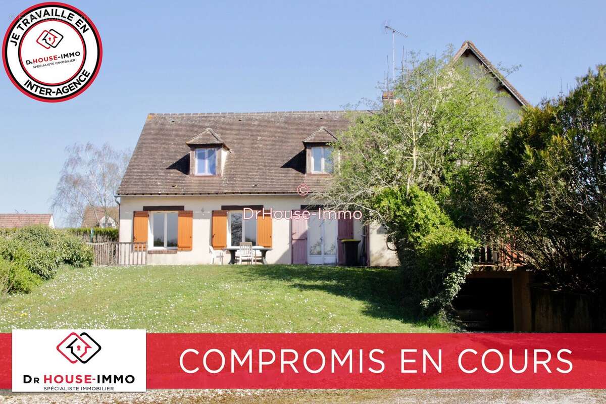 Maison à FERRIERES-EN-GATINAIS