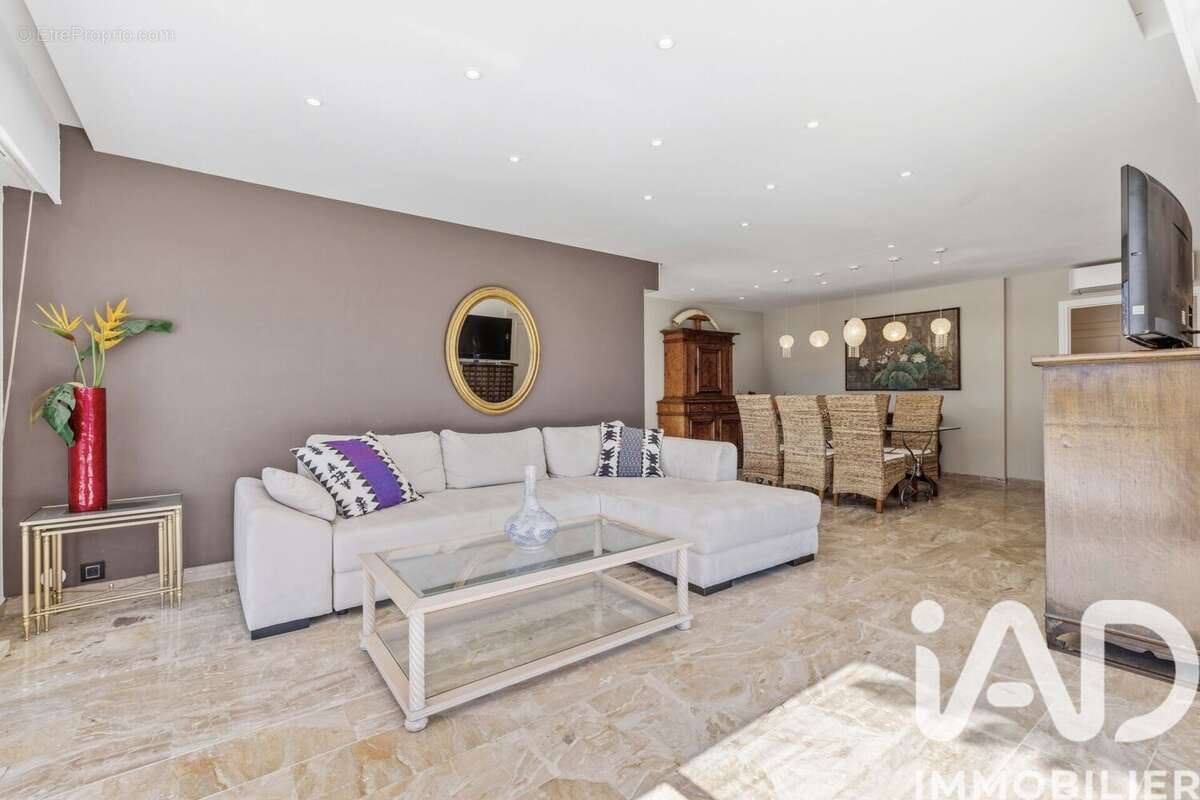 Appartement 122 m² à Mandelieu-La-Napoule  - photo 9
