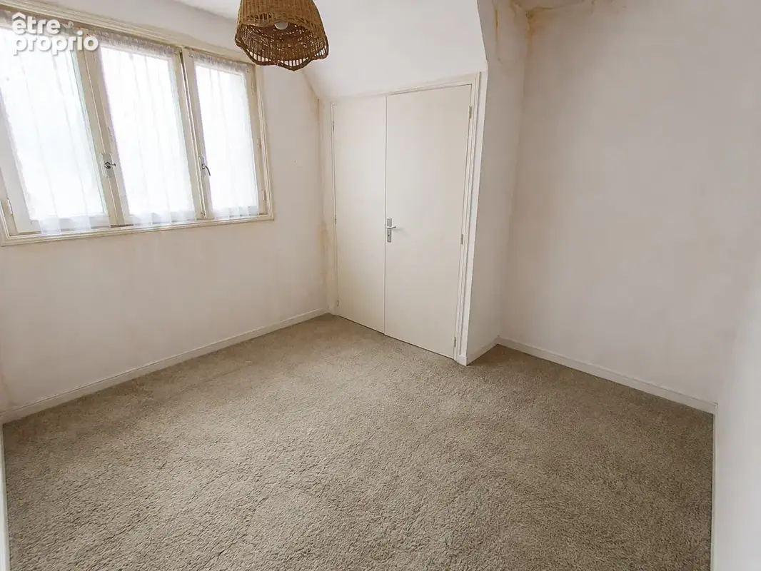 Maison 135m2 avec 5 chambres et sous-sol garage. - photo 4