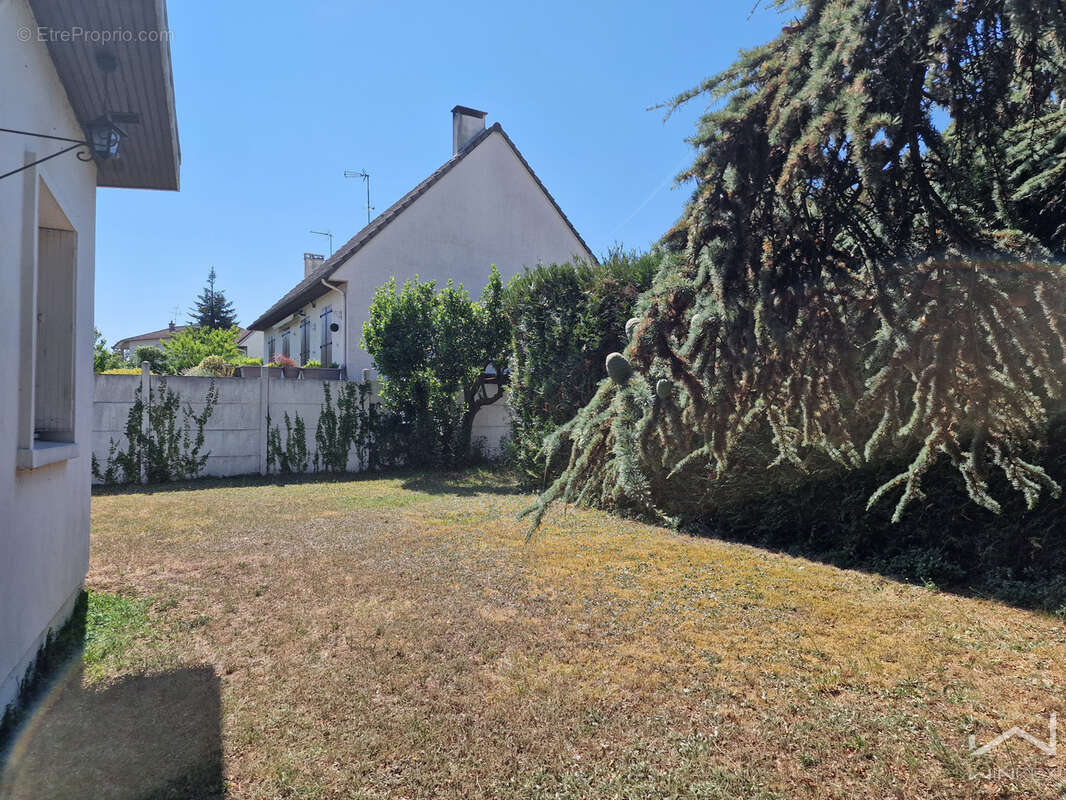 Maison terrain 469m2 avec un gros potentiel - photo 17