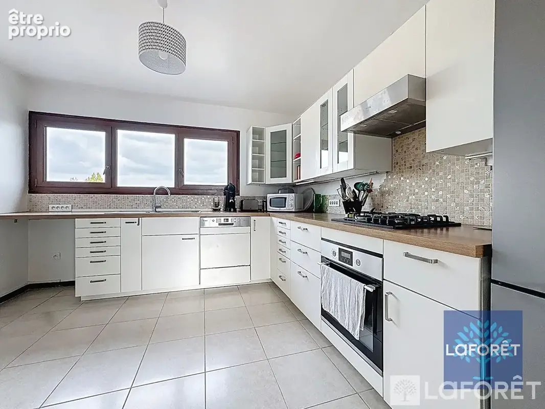 Appartement Chilly-Mazarin 5 pièce(s) 91.38 m2 - photo 5