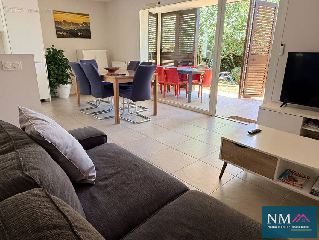 Appartement à SAINT-PIERRE-D'IRUBE
