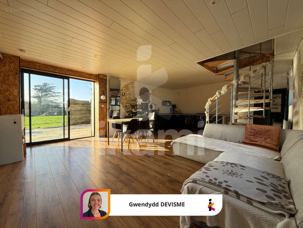 Maison à PLONEOUR-LANVERN