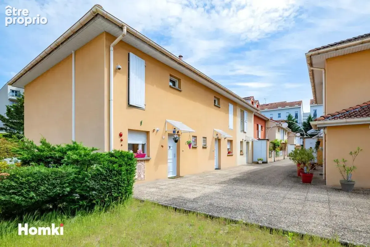 Appartement à VILLEURBANNE