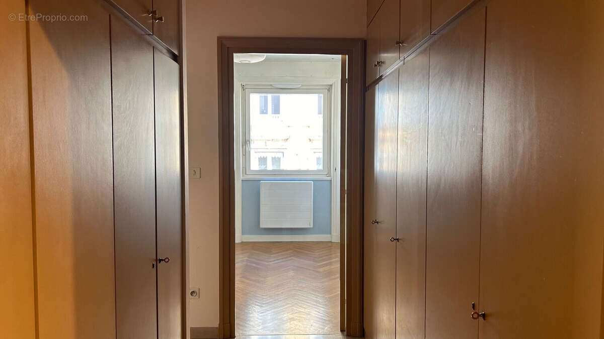 Appartement à LYON-6E