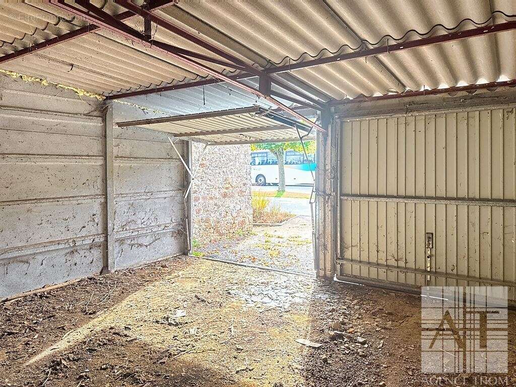 Maison à SAINT-HILAIRE-DU-MAINE