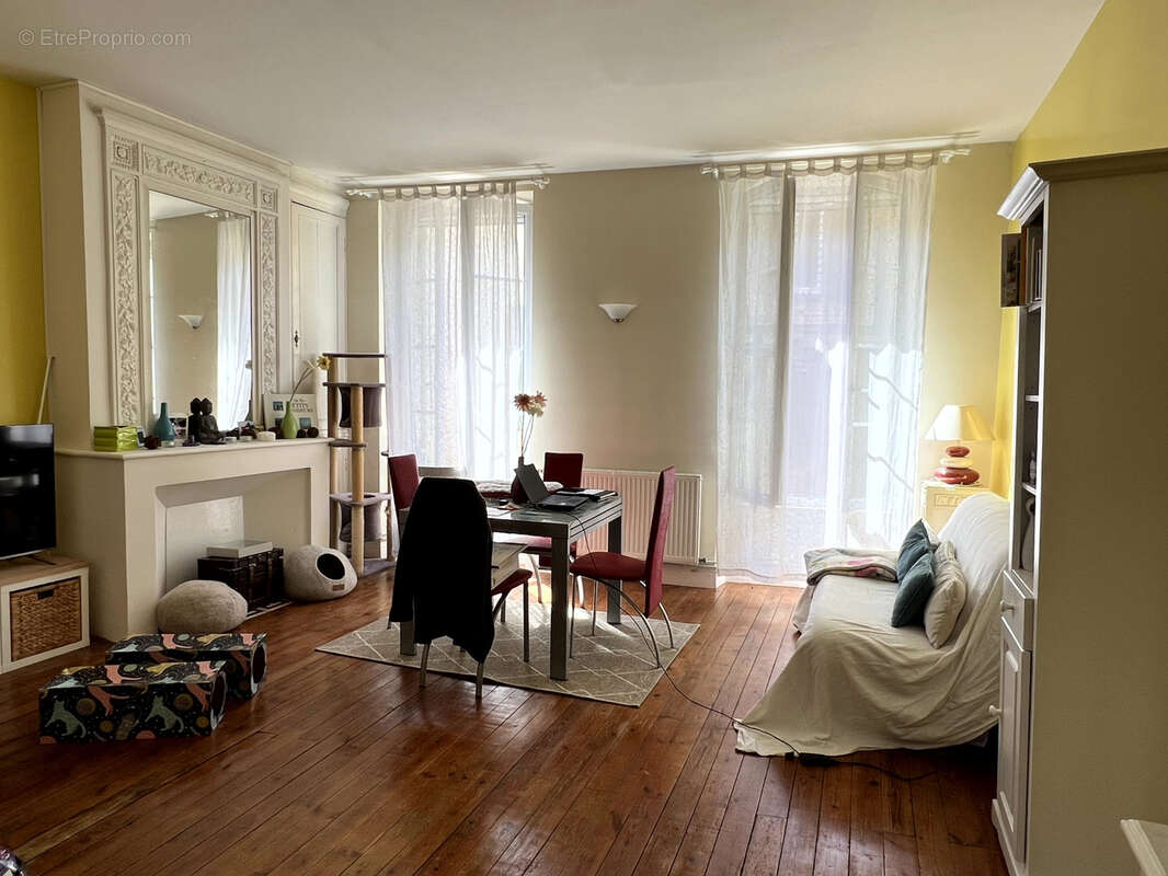 Maison à SAINTE-BAZEILLE