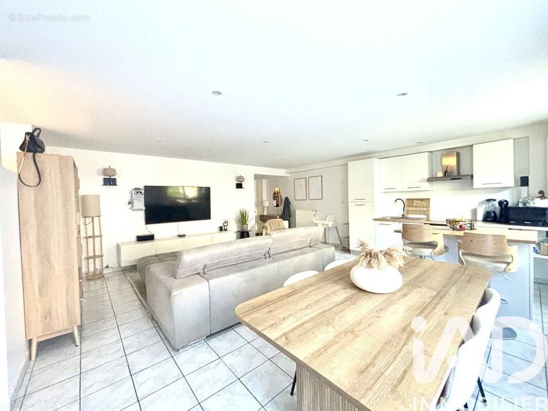 Photo 1 - Appartement à FONTAINE