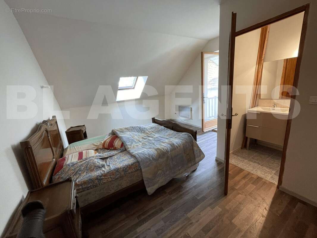 20250609_143759321_iOS - Maison à CORQUILLEROY