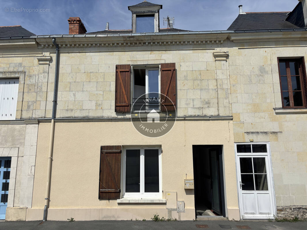 Maison à GENNES