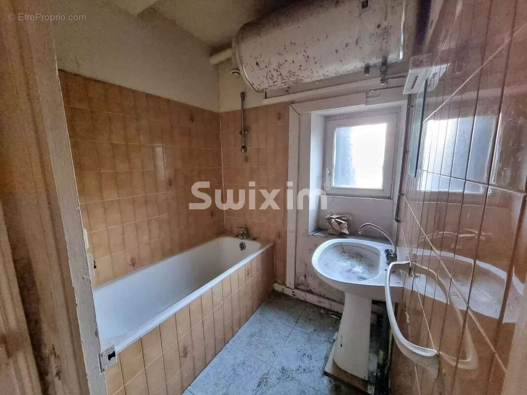 Appartement à VARZY