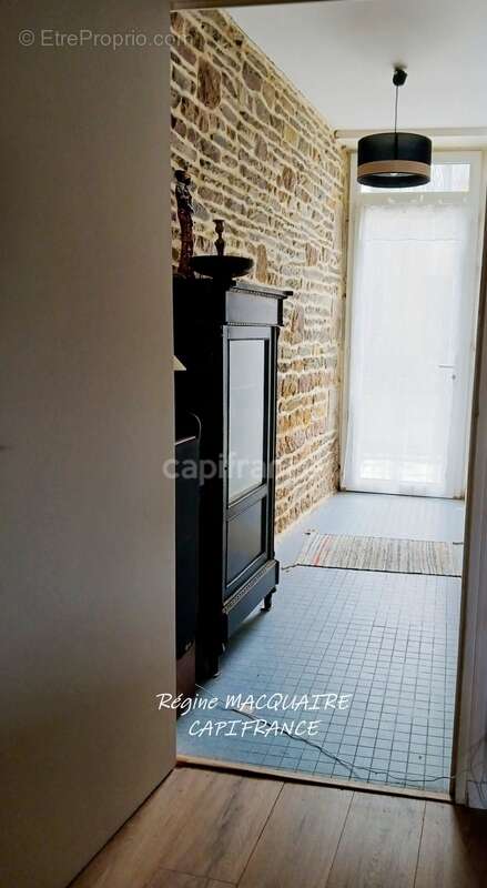 A Vendre -  Maison de bourg rénovée – 190 m² – 5 chambres – équipements modernes : une opportunité rare au centre bourg. MORTAIN - photo 23