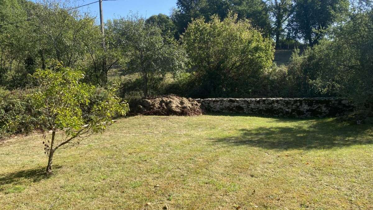 Maison à SAINT-CLAUD