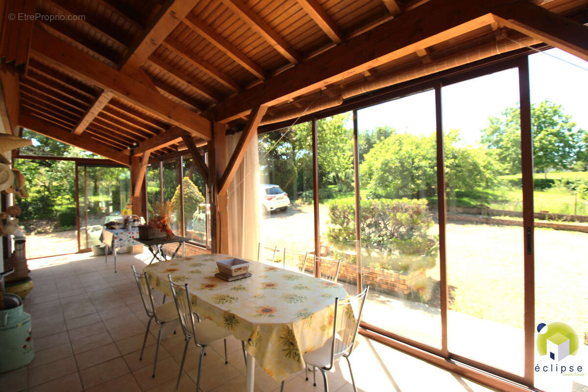 Maison à VONNAS