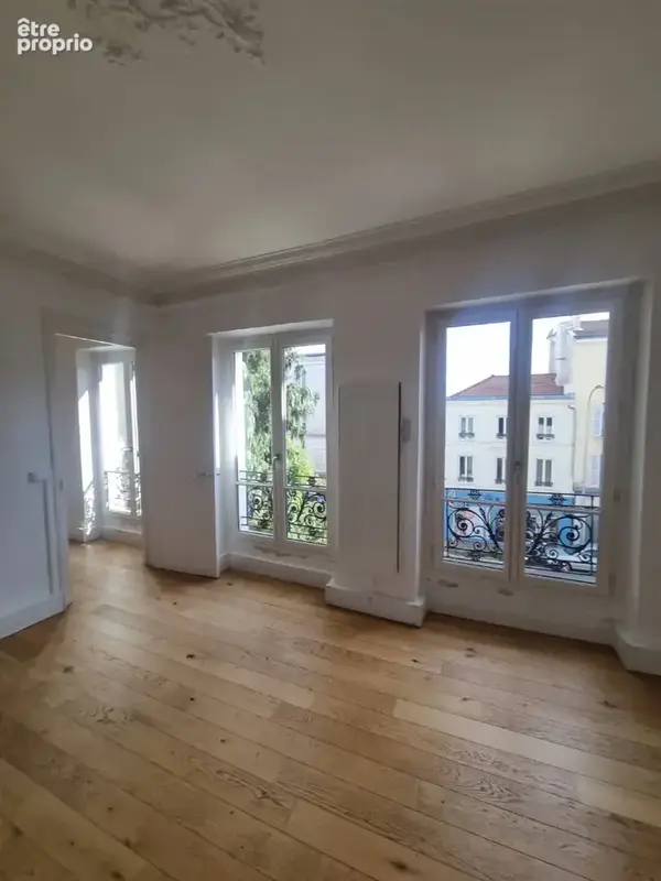SAINT-CLOUD -  3 pièces  de 61 m² à réagencer. - photo 4
