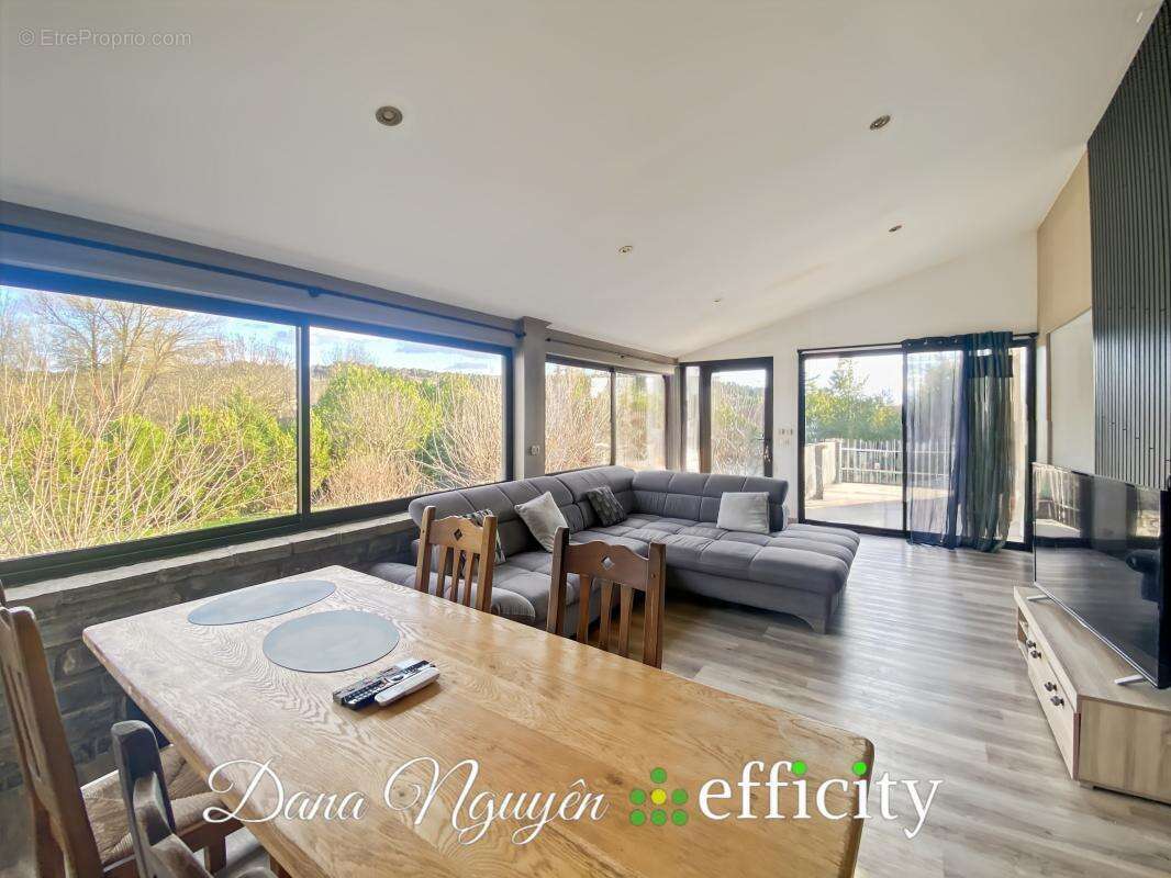 Maison 154 m² à Saint-Privat-Des-Vieux  - photo 5